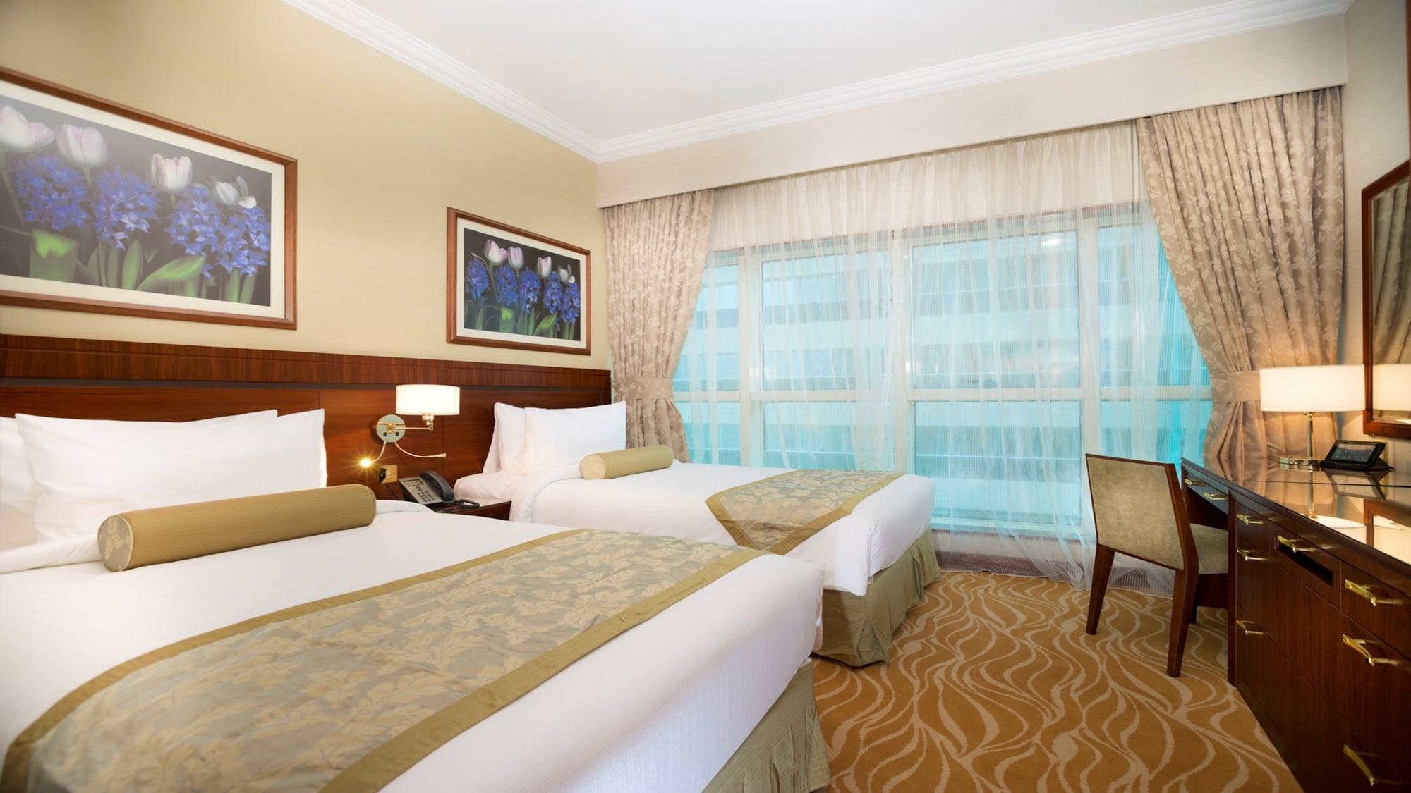 Grand Mercure Majlis Residences Абу Даби Екстериор снимка A room at the hotel