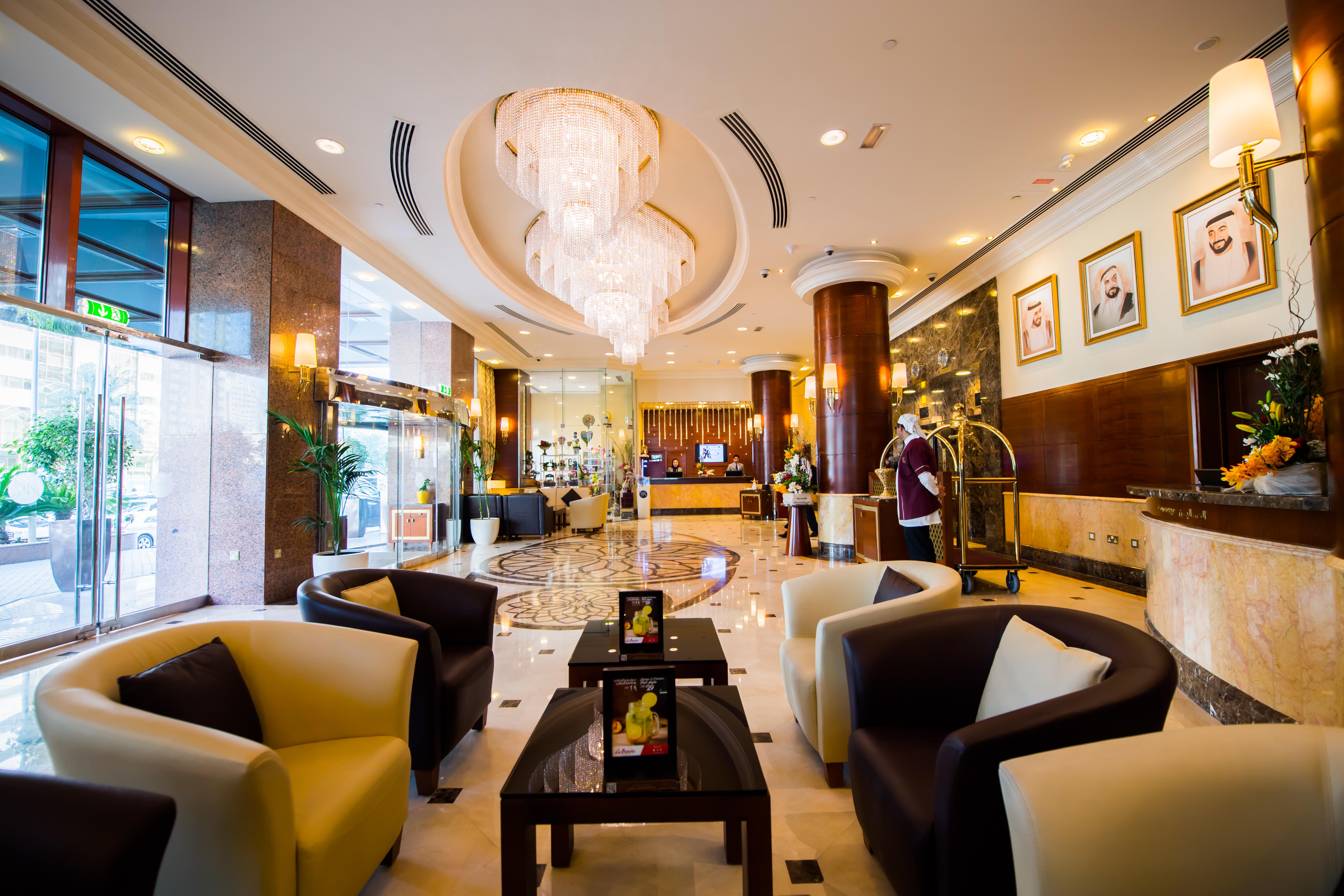 Grand Mercure Majlis Residences Абу Даби Екстериор снимка Lobby