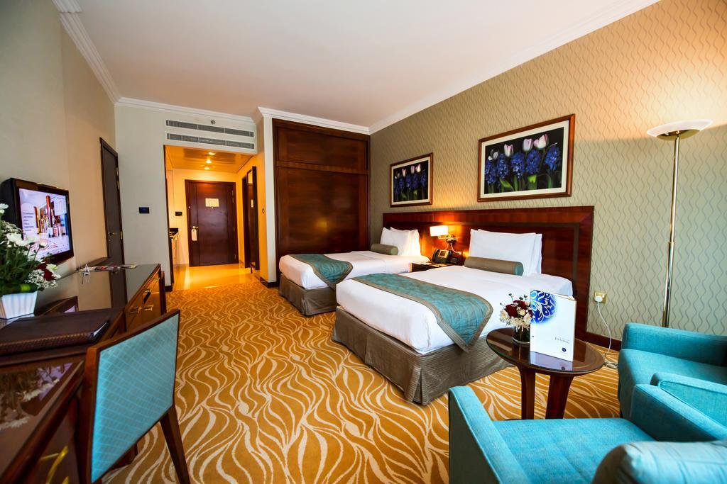 Grand Mercure Majlis Residences Абу Даби Екстериор снимка Deluxe room